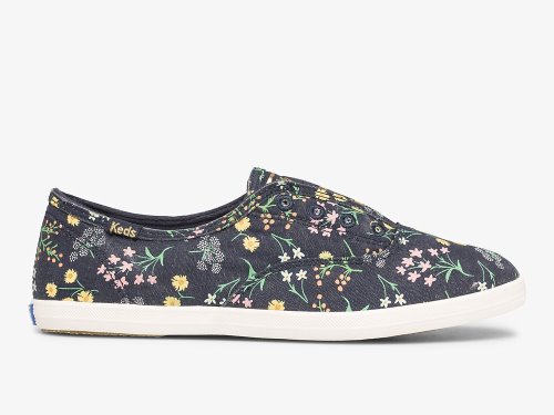 Keds Rifle Paper Co. Chillax Petite Fleurs Printed Women's Slip On Sneakers Navy Multicolor | AU-56281